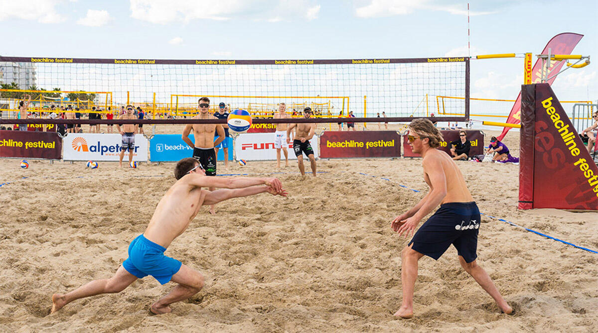 200 campi da volley e 1500 atleti: lo spettacolo del Beachline Festival a Riccione - 