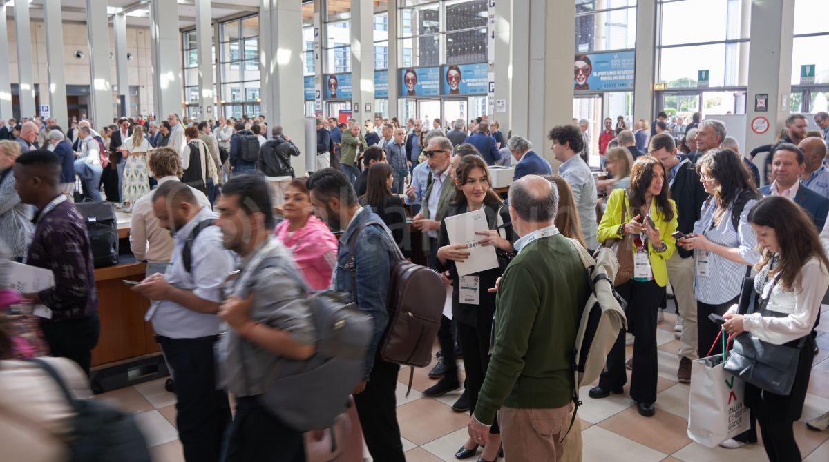Oltre 20mila visitatori a Rimini per Expodental Meeting -