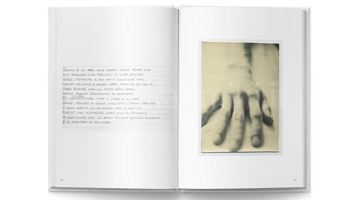 Emergenza carceraria: riflessioni e speranze nel libro 'Everyday Shoes" presentato a Rimini - 