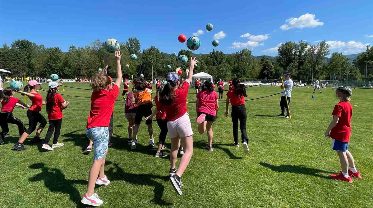 Festa dello Sport, oltre 300 bambini allo stadio di Secchiano: "Un bel segnale: educhiamo ai valori della vita" -