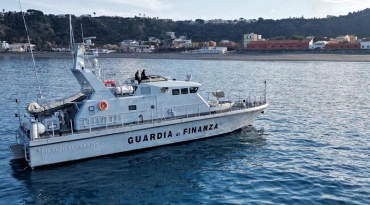 Evasione fiscale, sequestrate 31 barche di lusso immatricolate all'estero - 