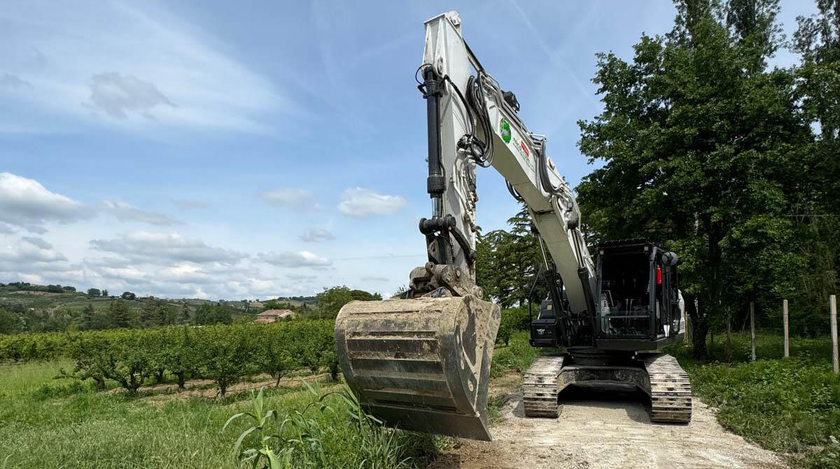 Santarcangelo, iniziano i lavori di ripristino post alluvione 2023: si comincia da via La Riva - Lavori in via La Riva, Santarcangelo di Romagna