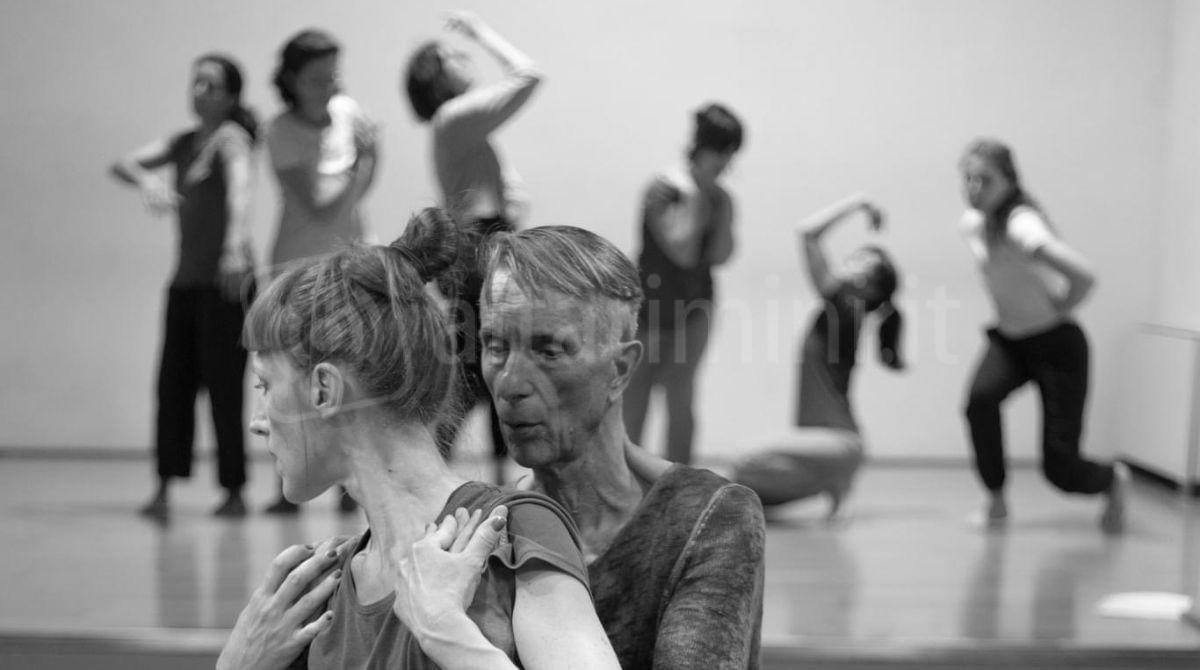 Danza protagonista al Teatro degli Atti con "Il sussurro del corpo" - Le prove dello spettacolo