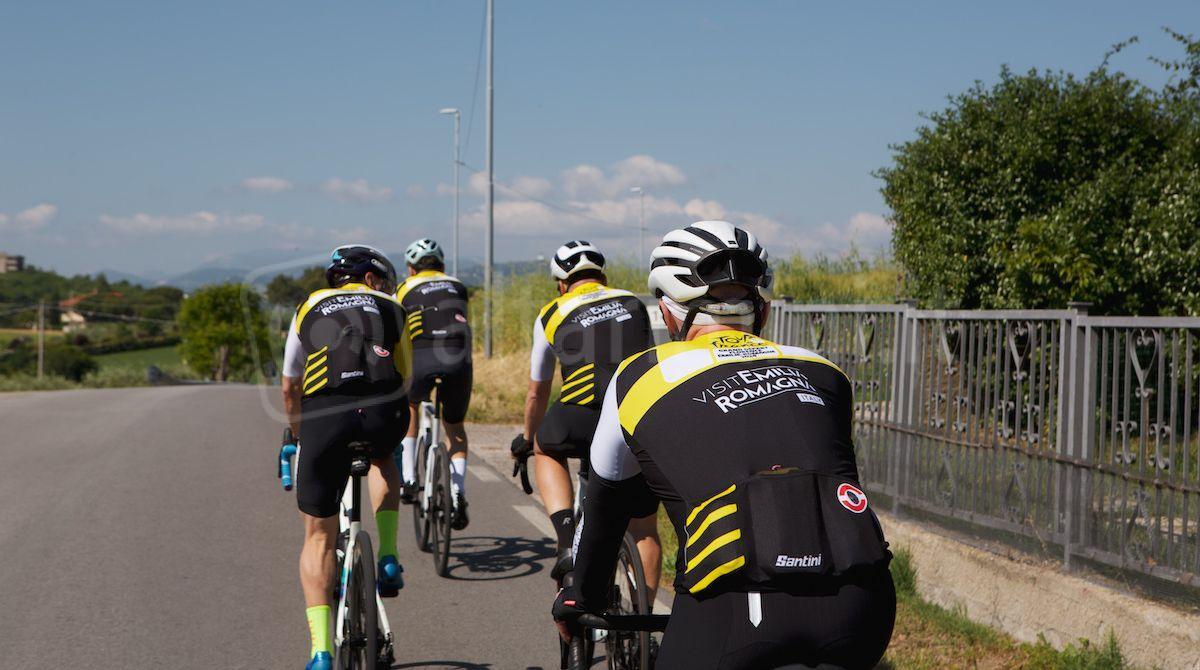 A un mese dalla Grand Depart 2 Cycling Press Trip di Apt Servizi a Rimini e Piacenza -