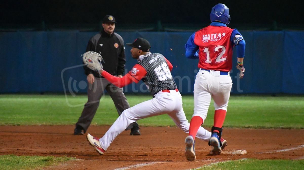 Baseball, impegno casalingo per New Rimini che ospita Ronchi dei Legionari - Jesus Baro - ph Bonemei PHBE