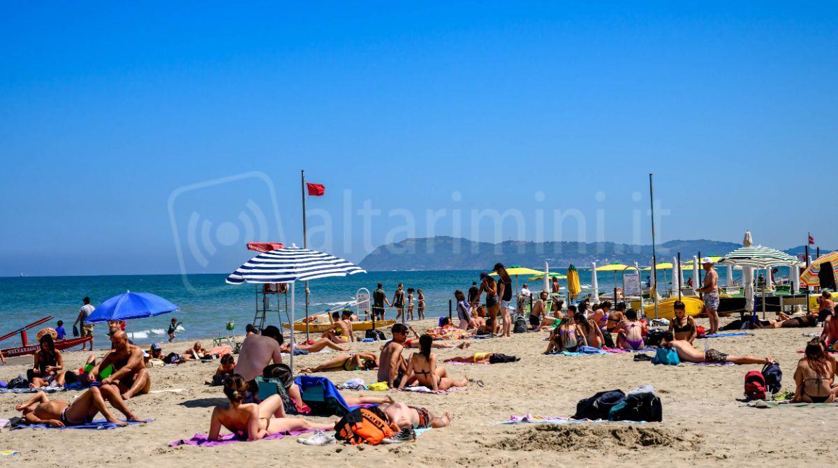 In tanti "sotto il sole di Riccione" per l'ultimo weekend di maggio - Repertorio