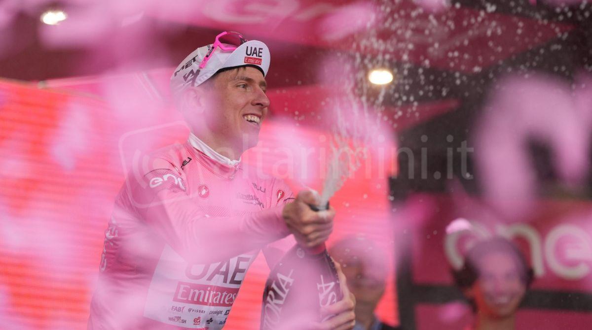 Giro d'Italia a Riccione: ecco tutte le modifiche alla viabilità. - Tadej Pogačar