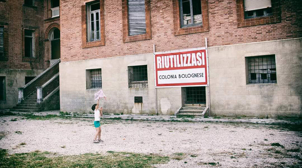 Inno al Perdersi: il Festival che fa rivivere le colonie marittime di Rimini tra passato e futuro - dalla mostra fotografica “Storie di Colonia - Racconti d'estate - Bolognese e Novarese”