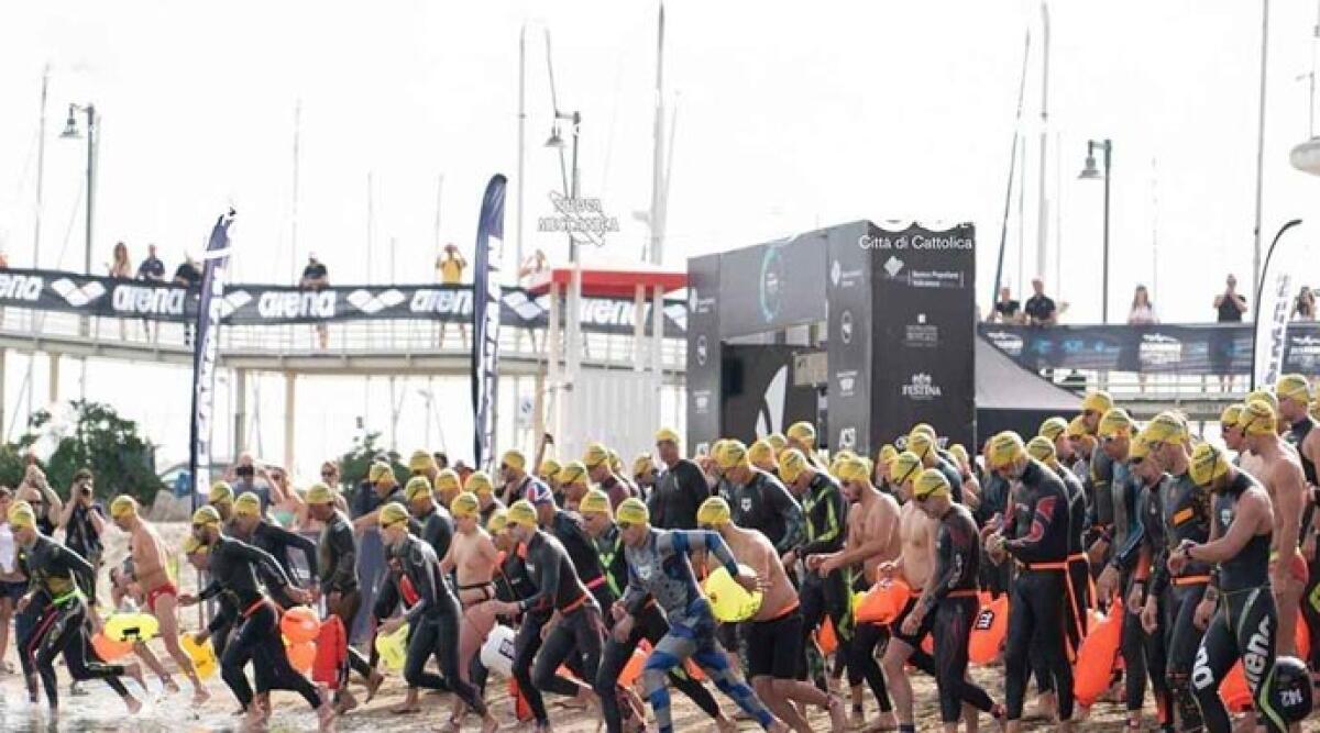 Sfida nelle acque di Cattolica: Oceanman da record con 700 iscritti - 
