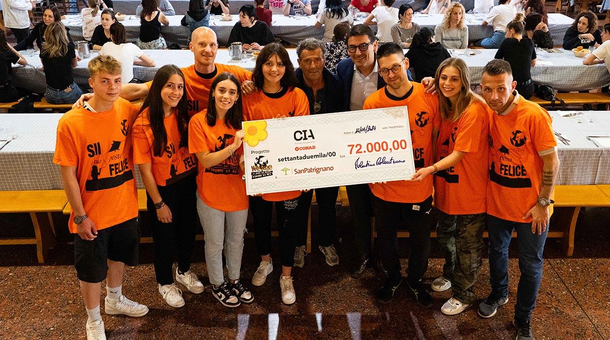 Con 1 euro a scontrino, SanPa e Conad ne raccolgono 72mila per la campagna anti-dipendenze - San Patrignano, la consegna dell’assegno da parte di Conad per finanziare i prossimi progetti dedicati alla prevenzione