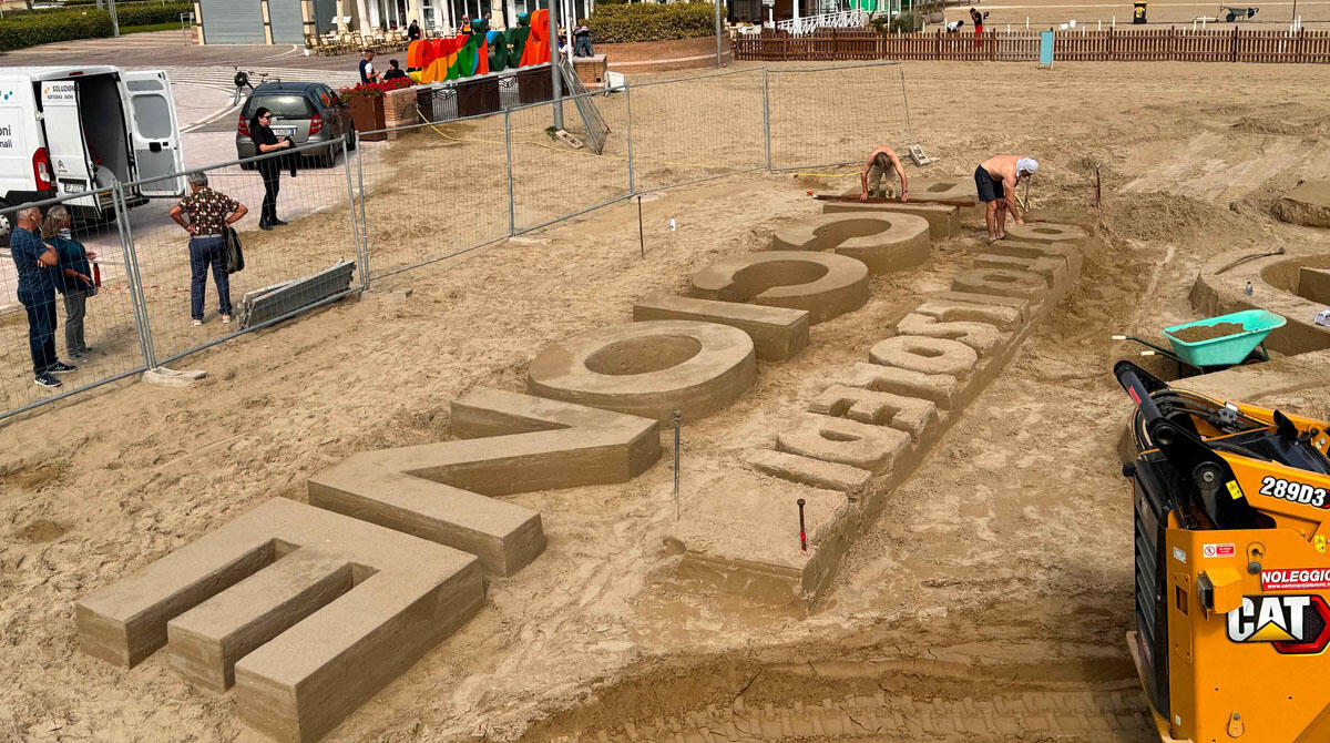 Installazioni artistiche e una pista di biglie: altre iniziative per omaggiare il Giro d'Italia a Riccione -