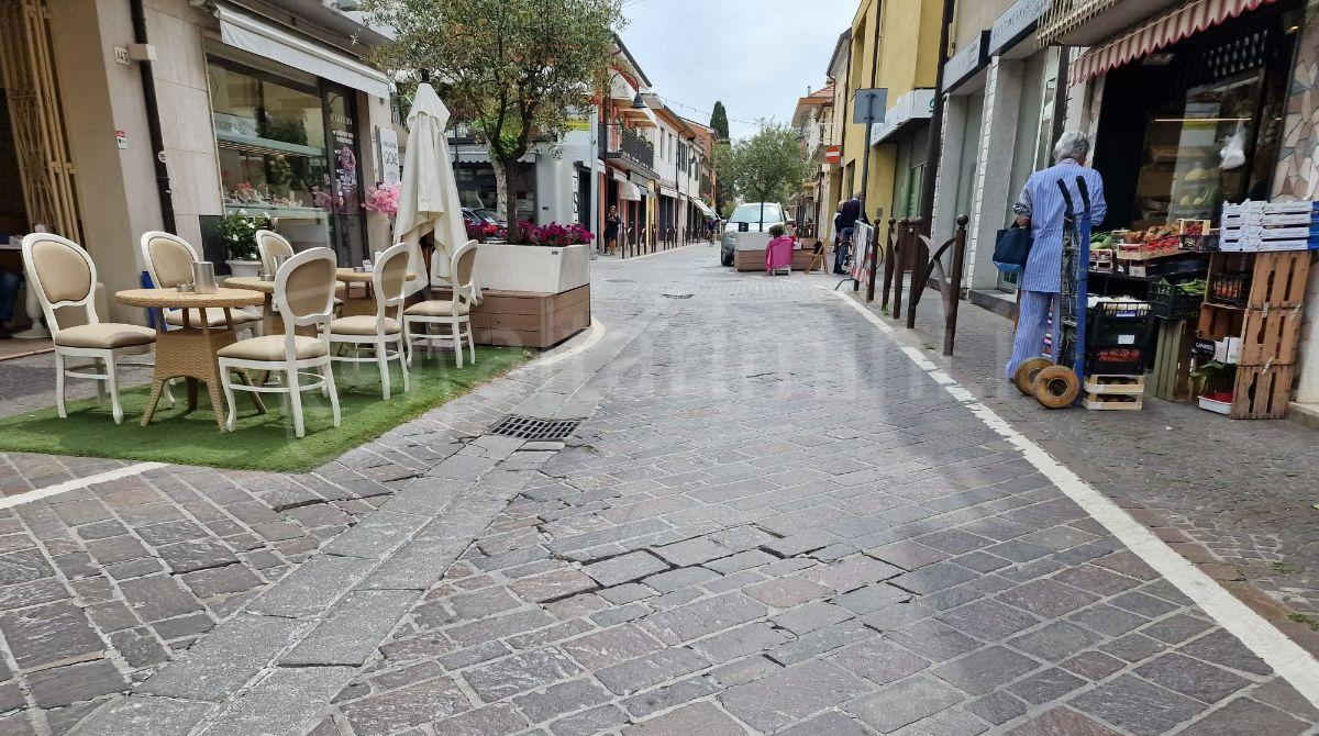 Riccione, lavori di manutenzione straordinaria in C.so F.lli Cervi - Corso Fratelli Cervi prima dei lavori