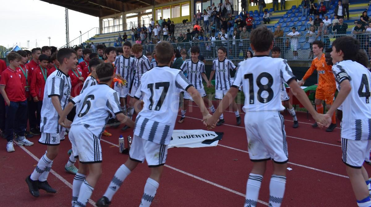 Calcio giovanile, tutto pronto per la 21° edizione del Memorial Protti - La Juve festeggia la vittoria dell’edizione dello scorso anno