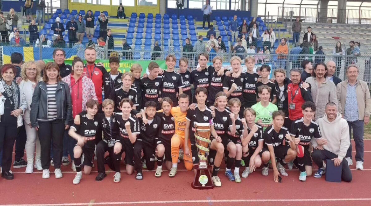 Memorial “Flavio Protti": il Sollentuna conquista la 21° edizione - I vincitori durante la premiazione