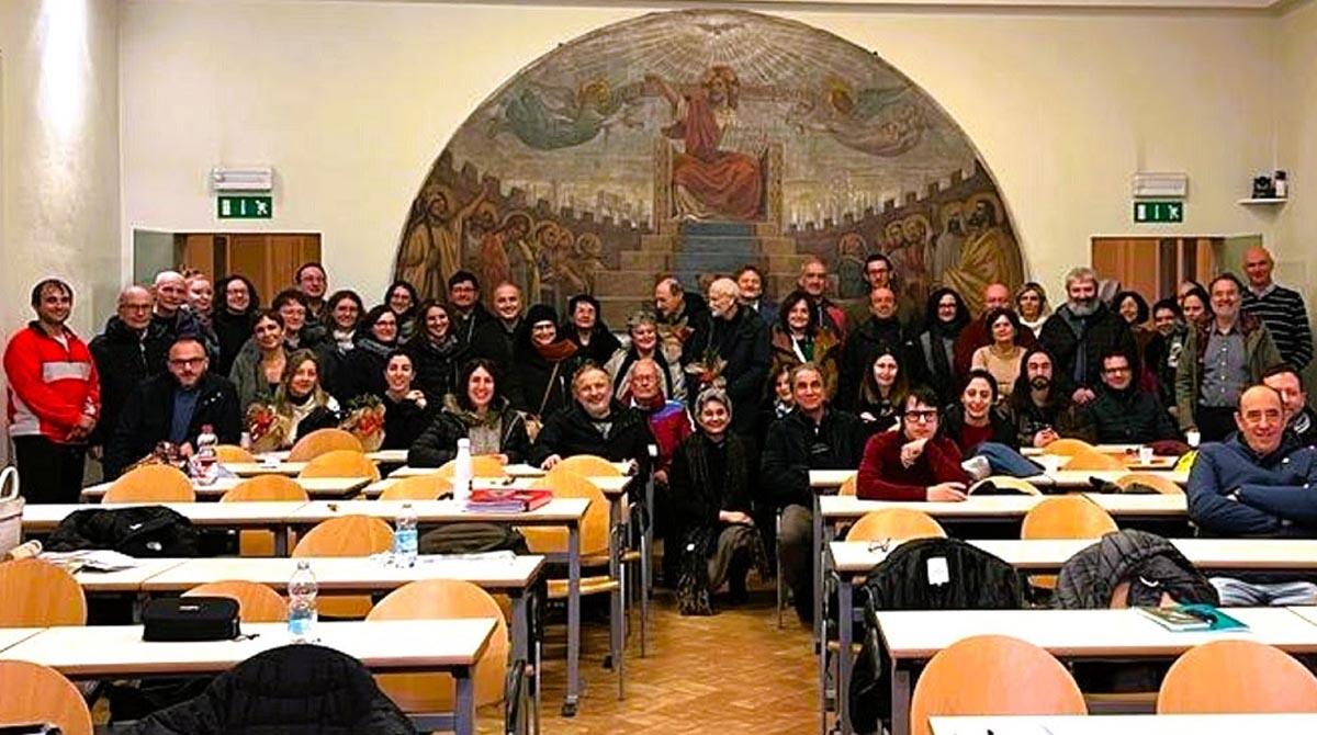 Studenti ed ex studenti insieme per la festa di fine anno dell'Istituto Marvelli di Rimini -