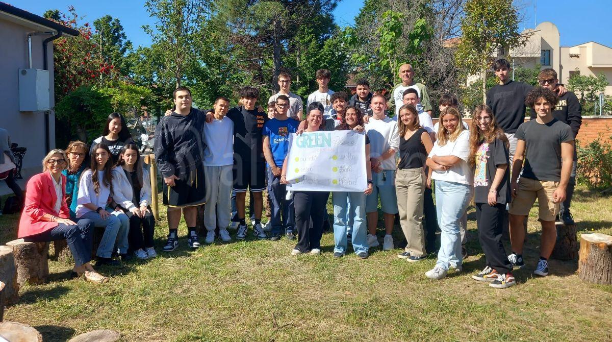 Rimini, al Liceo Einstein un nuovo giardino ideato dagli studenti - 