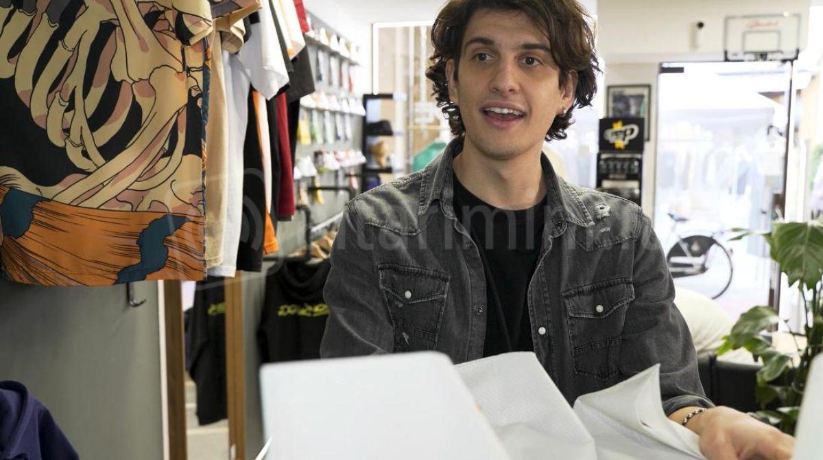 Kevin è tornato: nuovo spot per i commercianti del Centro Storico di Santarcangelo - Kevin il protagonista dello spot