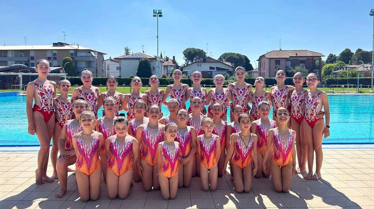 Riccione, è un maggio ricco di soddisfazioni per il Nuoto Artistico - 