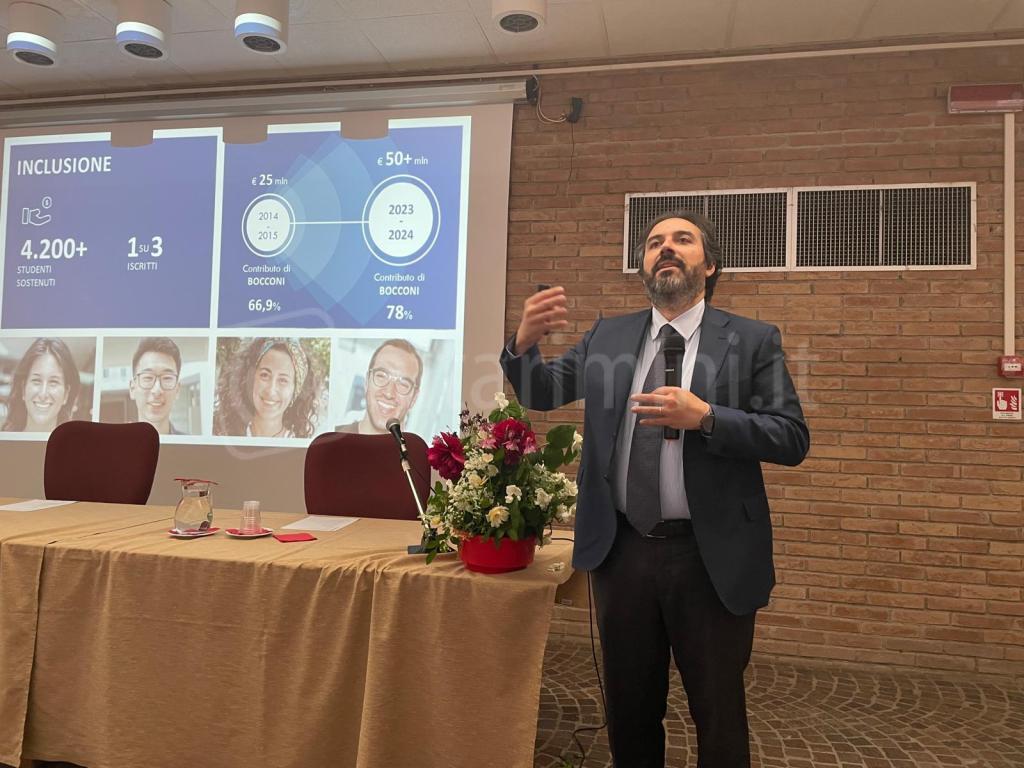 Il Magnifico Rettore della Bocconi, Francesco Billari