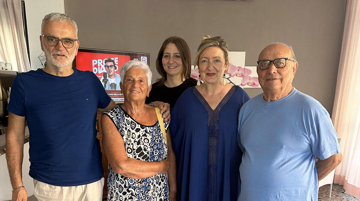 Da 60 anni in luna di miele, sempre a Rimini: coniugi  festeggiano le nozze di diamante - I coniugi Birolini all'Hotel Amoha di Rimini