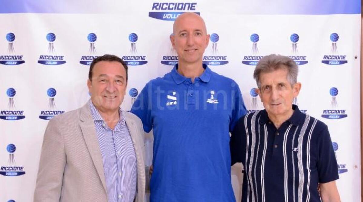 Volley B1 femminile, coach Piraccini confermato sulla panchina della Lasersoft -