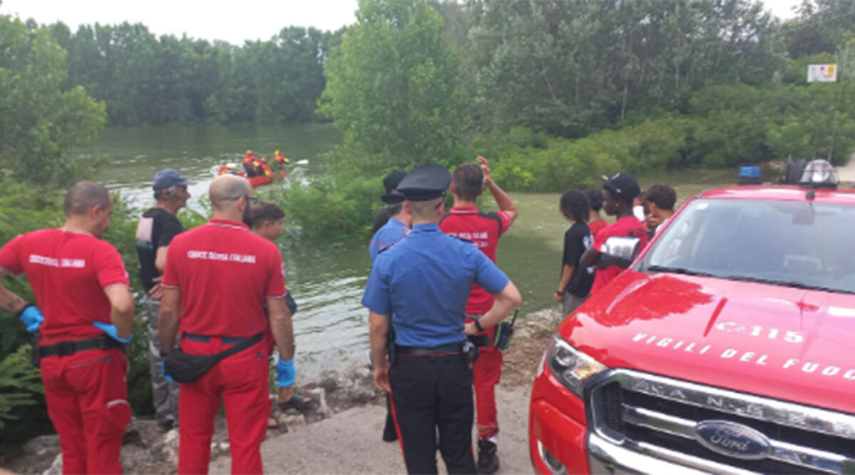 Va a fare il bagno nella golena del Po e muore a 18 anni - 