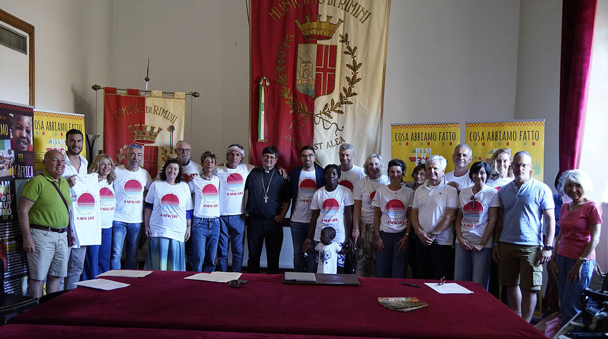 Tanto sport in spiaggia per aiutare chi ha bisogno: tornano i tornei di Rimini for Mutoko -