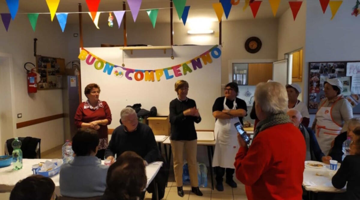 Cura, gestione e rigenerazione dei beni comuni urbani: l’Amministrazione incontra i cittadini - Pranzo Buon Vicinato a Colle dei pini