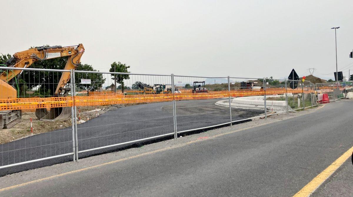 Addio al semaforo tra San Vito e Santa Giustina. Ma il cantiere cambia la viabilità - 