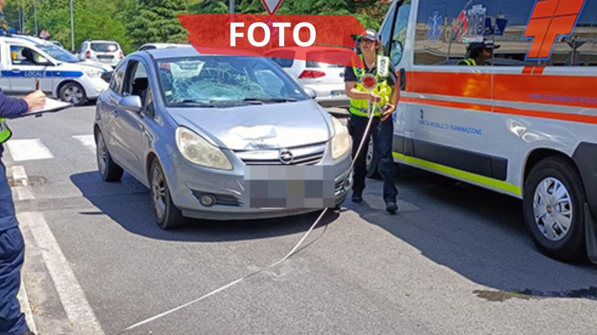 Donna investita mentre attraversa la strada, grave in ospedale - Foto Ballante
