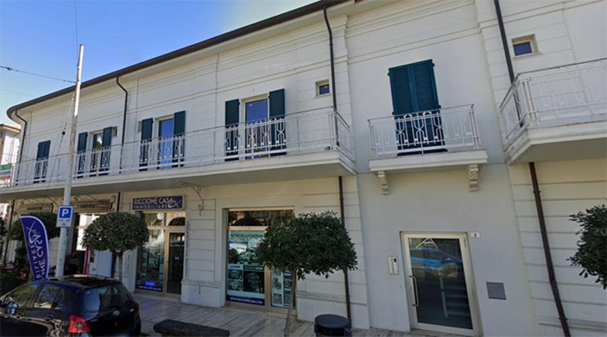 In vendita l'ex Hotel Venezia: all'asta un complesso storico di Riccione per oltre 2 milioni di euro - Il complesso al civico 3 di viale Martinelli