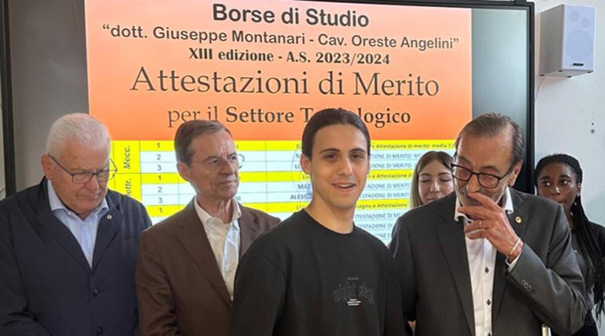 Studenti meritevoli al 'Gobetti-De Gasperi': consegnate borse di studio per 2500 euro - Borse di Studio consegnate