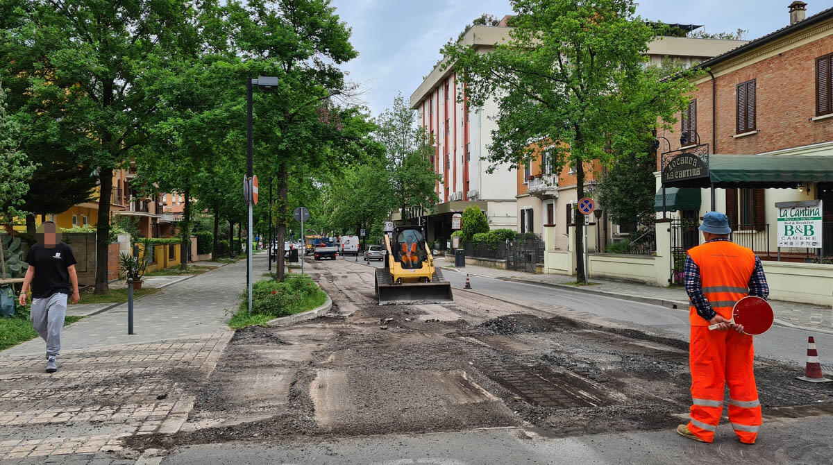 Santarcangelo, asfaltature in corso: le vie interessate - Asfaltature a Santarcangelo di Romagna