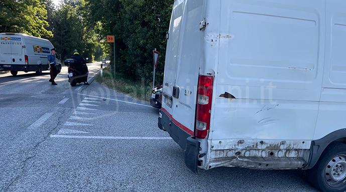 Il furgone coinvolto nello scontro