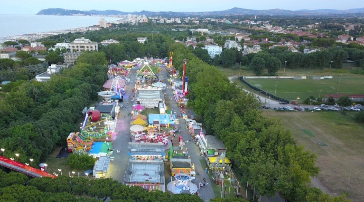 Giostre gratis al Luna Park per ragazzi "speciali": è il “Summer Park Fest” di un 19enne - Luna Park di Riccione