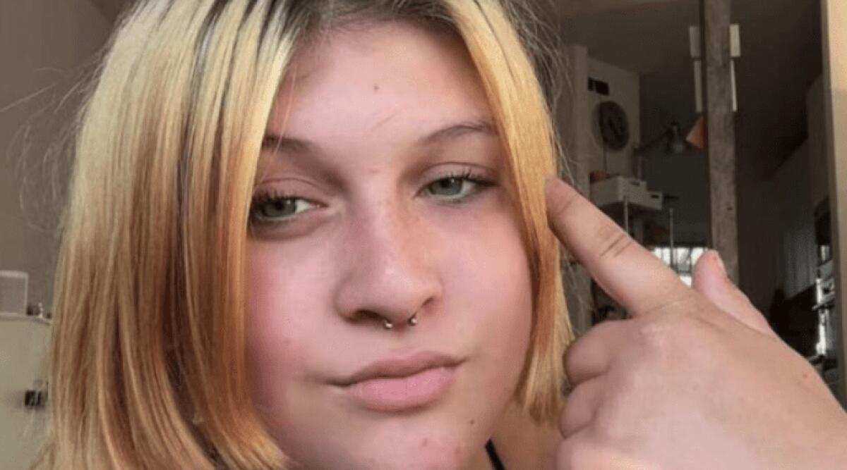 Camilla Suozzi, la 14enne scomparsa, avvistata nel riminese: l'appello della famiglia e dell'Associazione Penelope - La 14enne Camilla Suozzi (foto web)