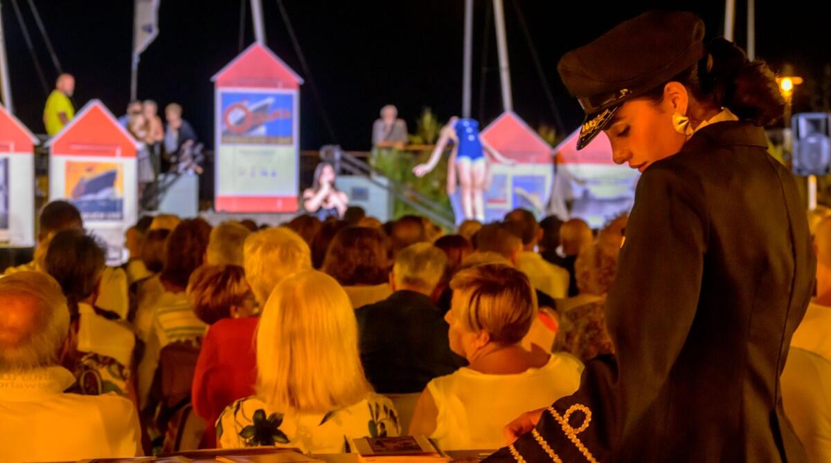 Grande successo per il terzo weekend di luglio "Sotto il sole di Riccione" - Oceania. La commedia musicale