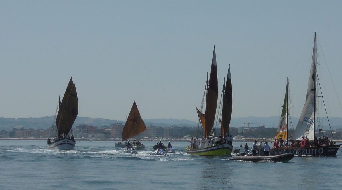 Veleggiata storica e musica all'alba: Riccione celebra la Madonna del Mare -