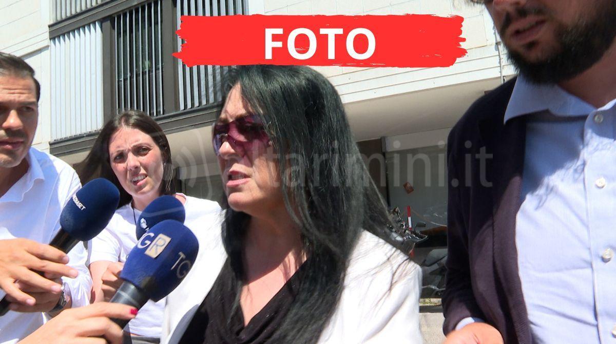 Omicidio Pierina Paganelli, Manuela Bianchi in Questura. Nessuna dichiarazione ai cronisti -