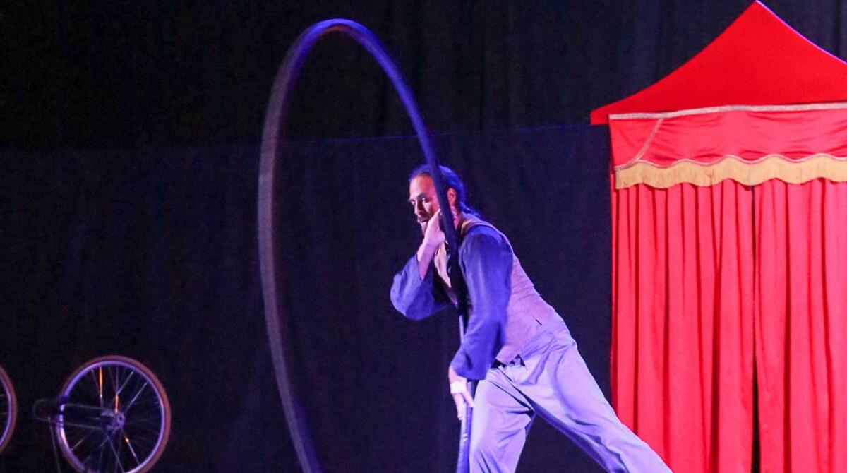 Family show: acrobazie, comicità e giocoleria al Parco degli Olivetani di Riccione - Family show