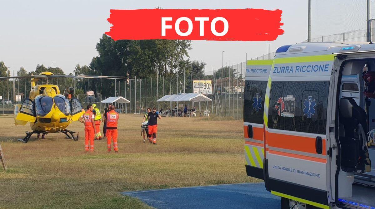 Incidente all'incrocio: ragazzina in scooter batte la testa, ricoverata in eliambulanza -