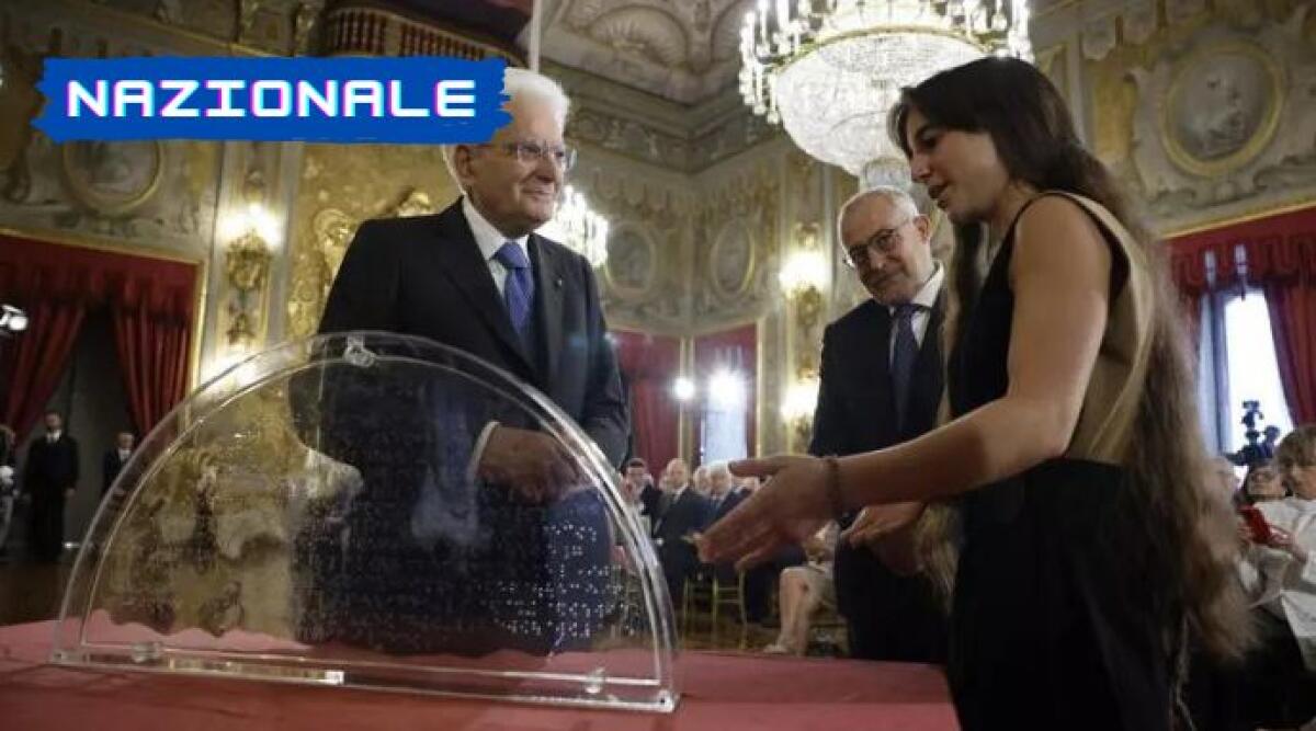 Matarella: 'Eversivi gli atti contro l'informazione' - Foto Ansa