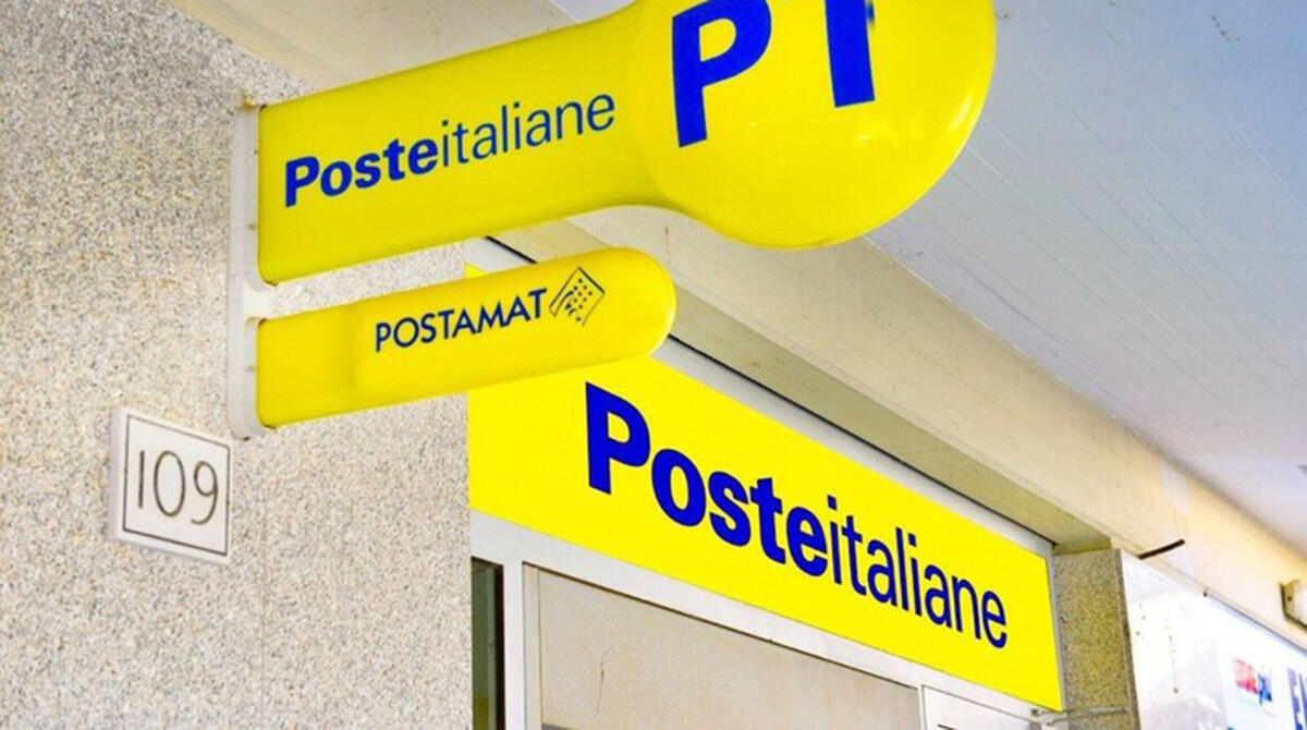 Offerte di lavoro: Poste Italiane cerca a Rimini consulenti finanziari - Foto Ansa di repertorio