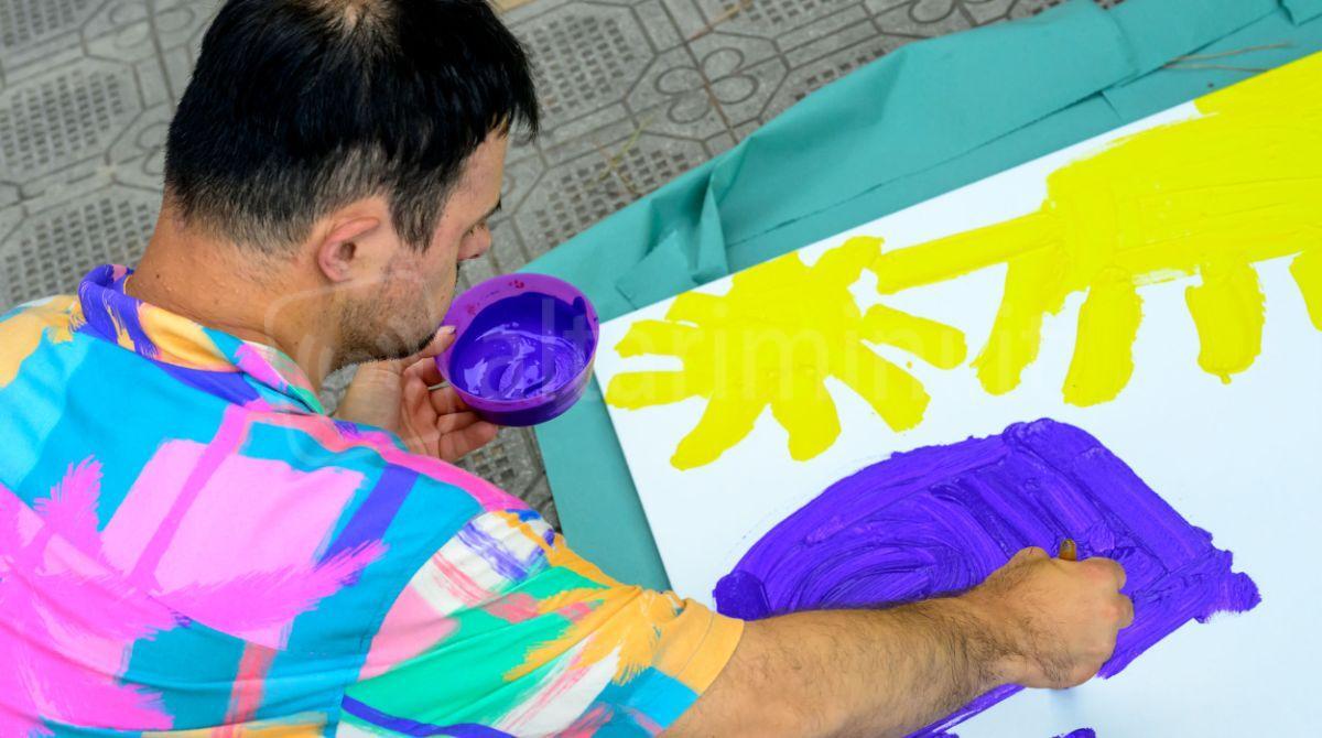 "In-utile", successo per la mostra di pittura dei ragazzi di Cuore 21 - 
