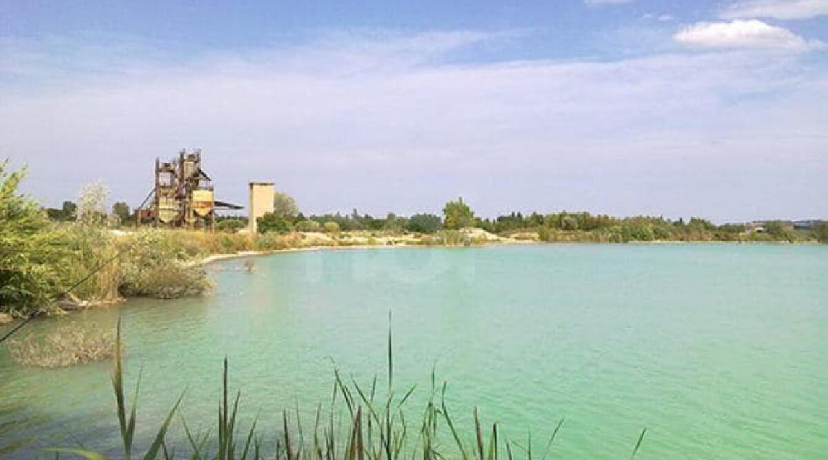 Tutela della fauna ittica nel Lago Azzurro: interrogazione di Gibertoni sui lavori di impermeabilizzazione - Lago azzurro