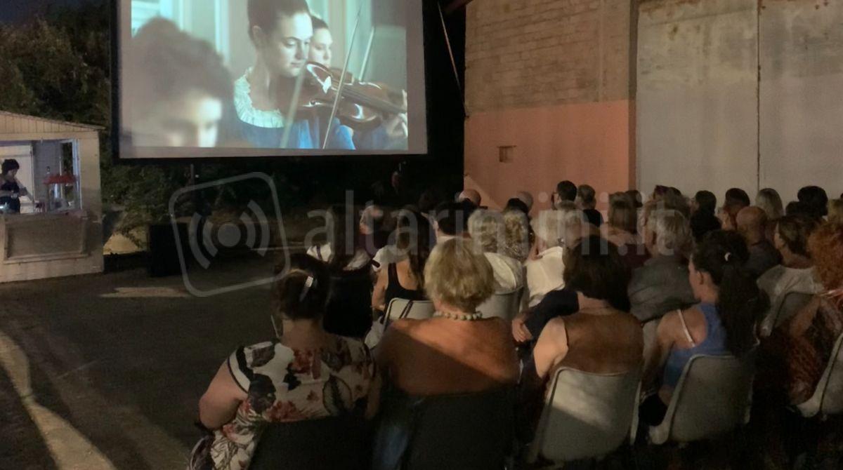 Cinema all'aperto a Bellaria: proseguono i film all'Arena -