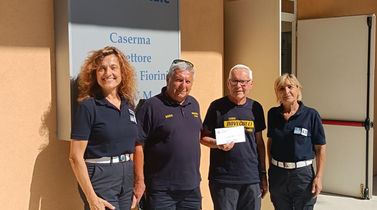 Trovano 430 euro durante la pedalata: ciclisti li donano all'Oncologia pediatrica di Rimini -