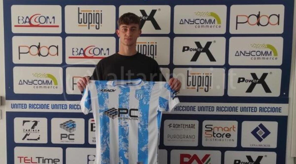 Calciomercato, United Riccione: ecco l'esperto difensore Rossi e il 2004 Pericolini -