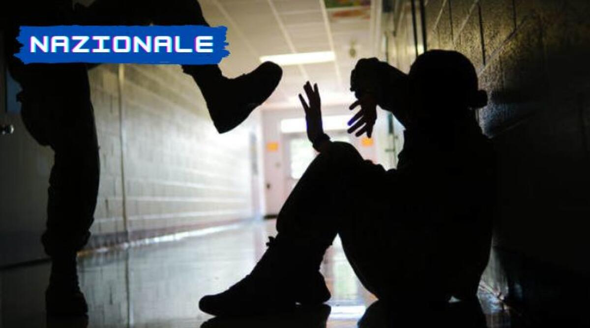 Altro ragazzino bullizzato in video, schiaffi e minacce -