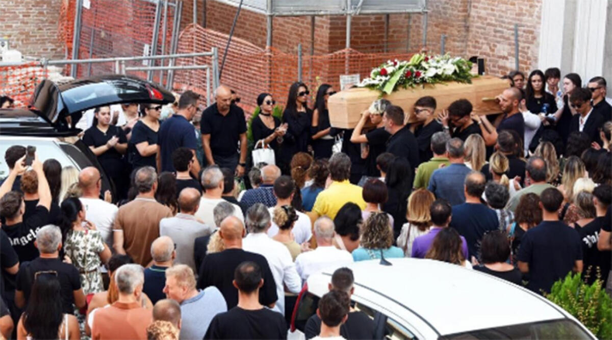 L'addio a 'Batti': Santarcangelo si stringe per l'ultimo saluto ad Alberto Battistini - 